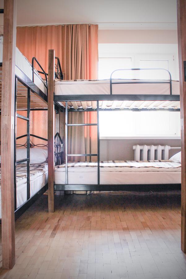 A&S Hostel Minskiy Kyiv Exterior photo
