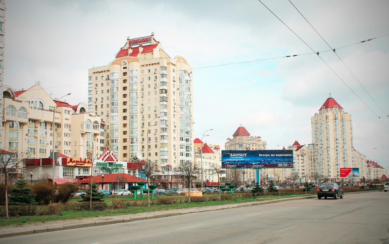 A&S Hostel Minskiy Kyiv Exterior photo